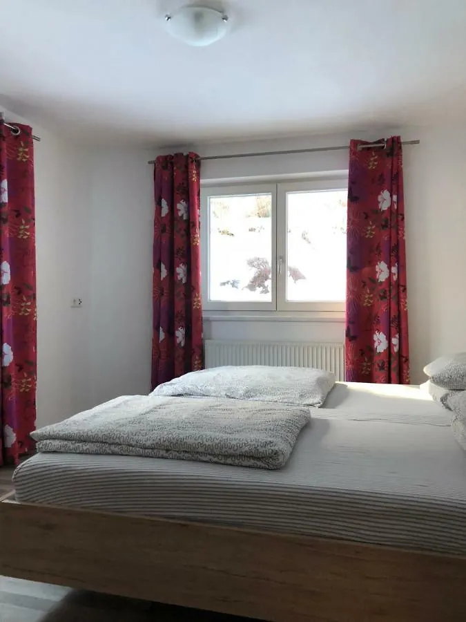 Apartment Gisi Innsbruck 0*,  Austria